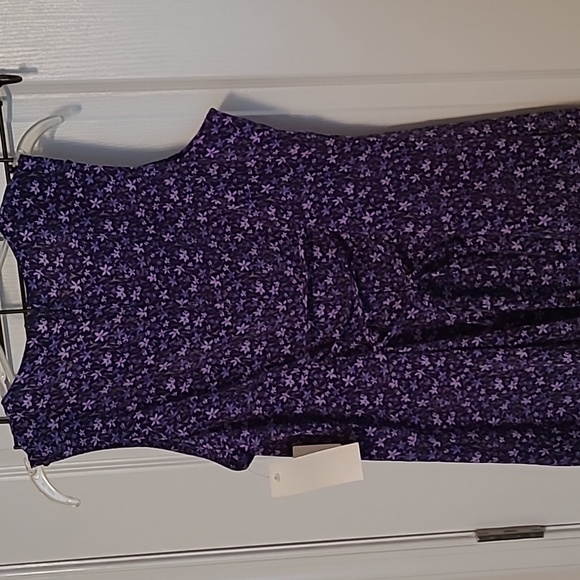 Party dress! 13/14 polyester. - Picture 5 of 6